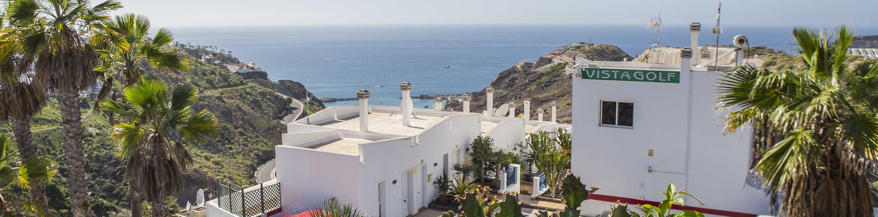 Vista Golf apartment complex overlooking Amadores and the Atlantic Ocean